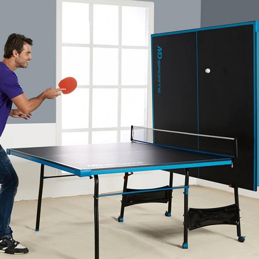 Table Tennis Table, with Paddle and Balls